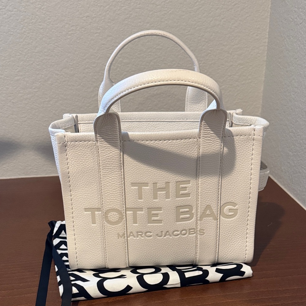 Marc Jacobs Cream Tote Bag